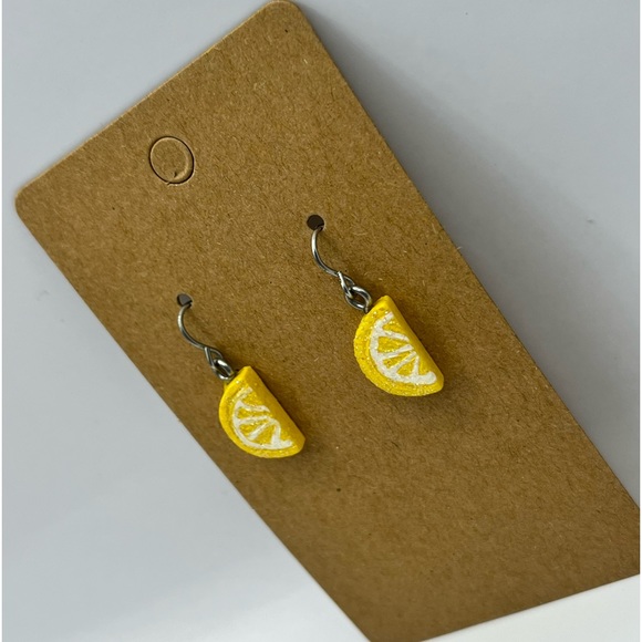 Cartoon lemon slices glittery dangling earrings - Picture 3 of 3